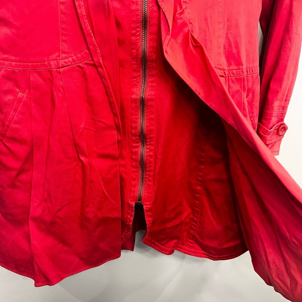 Elle Women's Vibrant Red Trench Coat Ruffle Missing Belt Size Medium - Picture 3 of 9